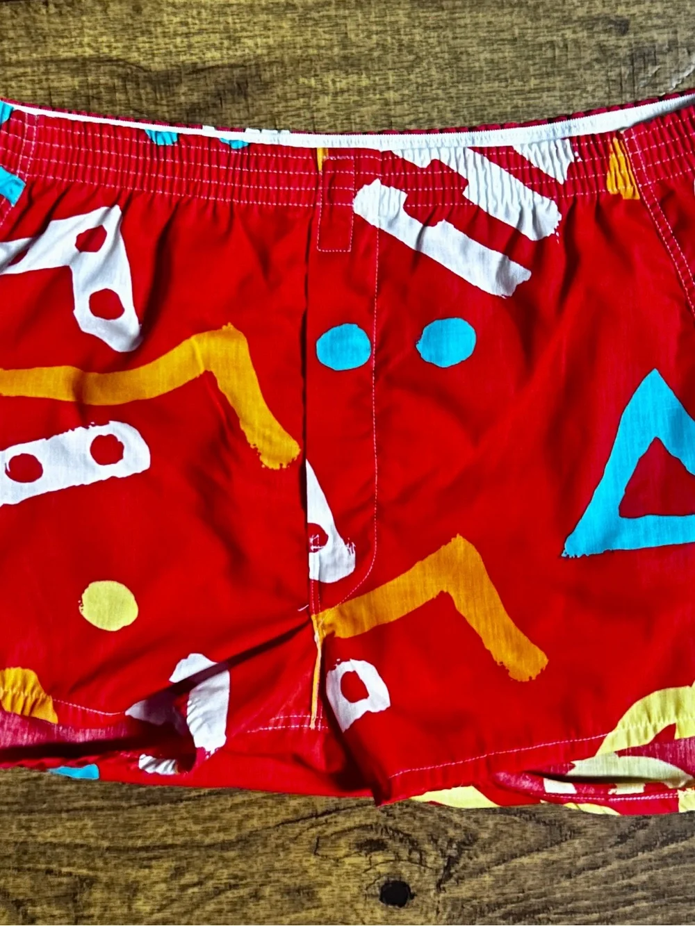 Mervyn’s ~ Men’s Large ~ Red W/ Multi-Colors Abstract ~ Retro ~ Boxer Shorts